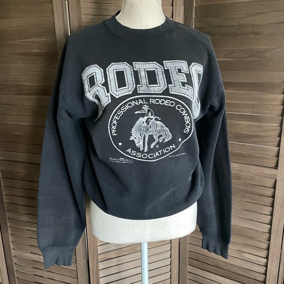 Vintage Black Rodeo Western Bronco Cowboy Graphic Crewneck pullover Sweater - Picture 2 of 4
